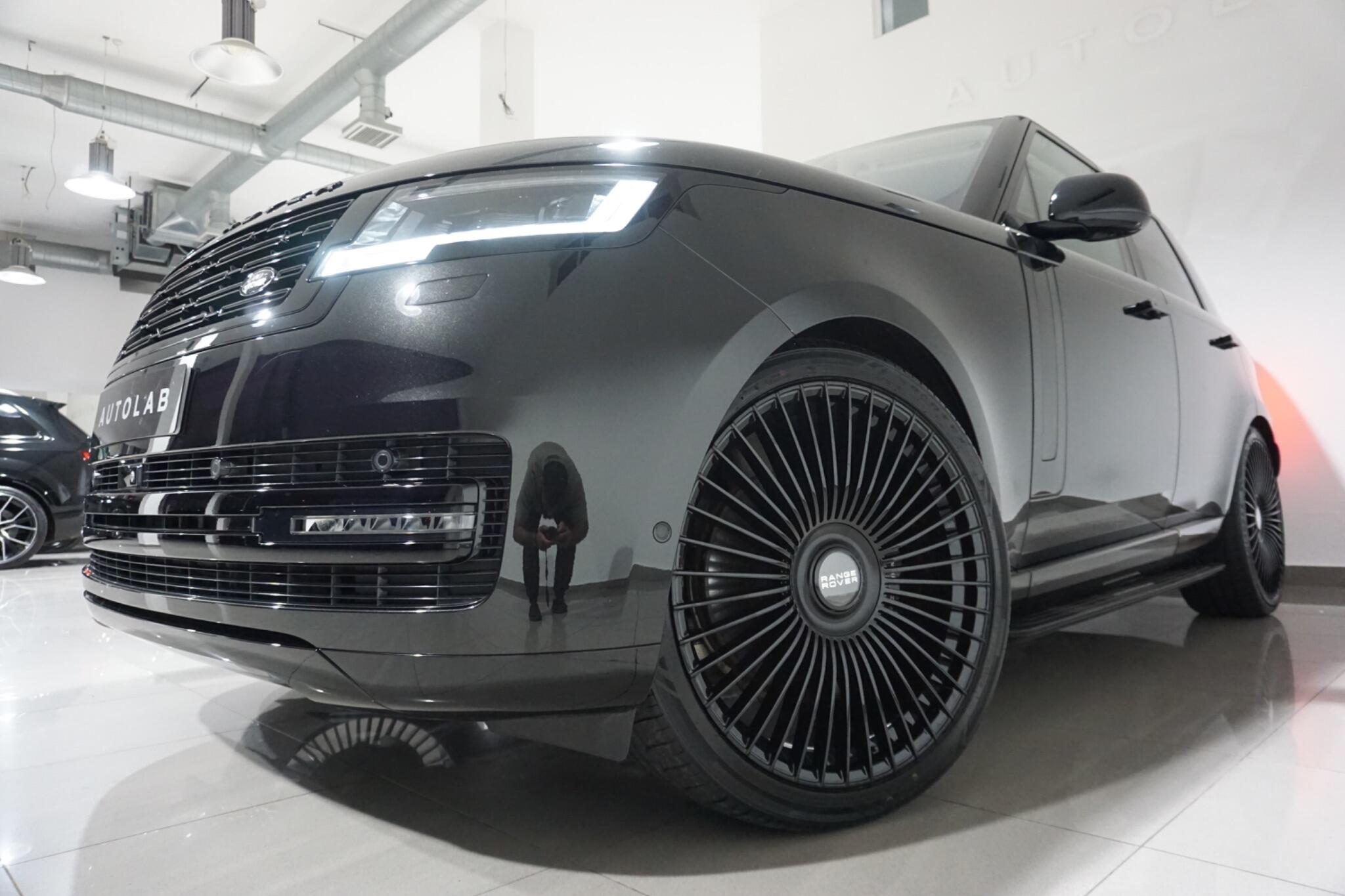 Land Rover Range Rover 3.0 D300 MHEV Autobiography SUV 5dr Diesel Auto 4WD Euro 6 (s/s) (300 ps)